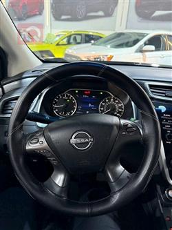 نيسان مورانو